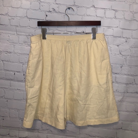 Coldwater Creek Pants - Coldwater Creek Light Yellow Shorts size XL
